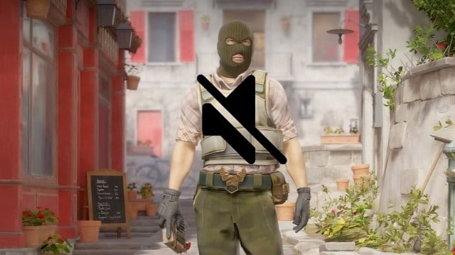 La imagen muestra un modelo terrorista típico en CS2 con un icono de silencio.
