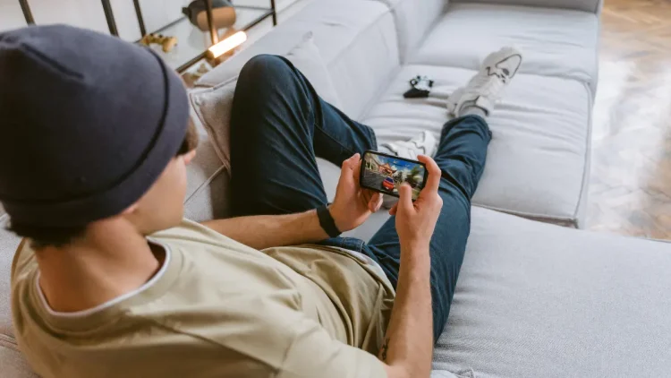 Apple is working on a dedicated gaming app Store.webp