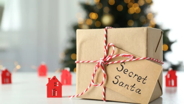 Comment jouer a Secret Santa en ligne ne laissez.webp
