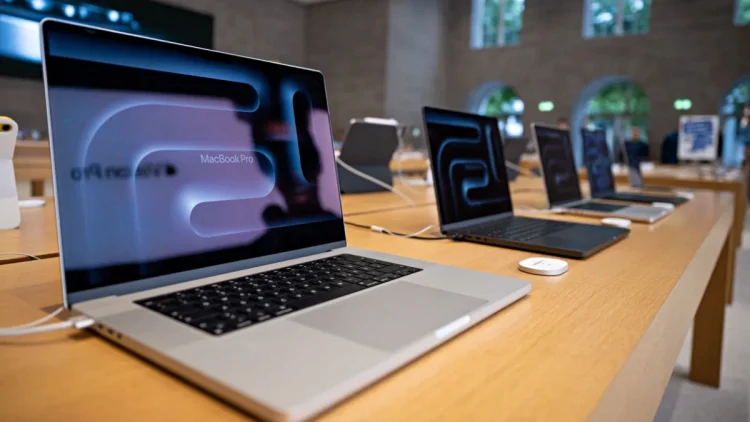 Le MacBook Pro pourrait obtenir un ecran OLED et un.webp