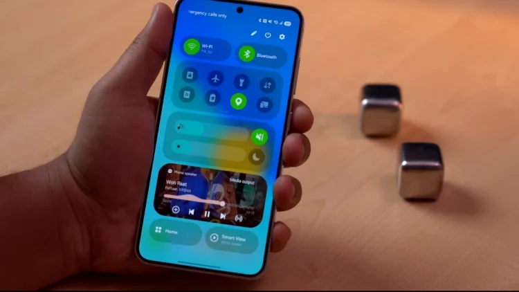 En attendant toujours une One UI 7 Samsung a.webp
