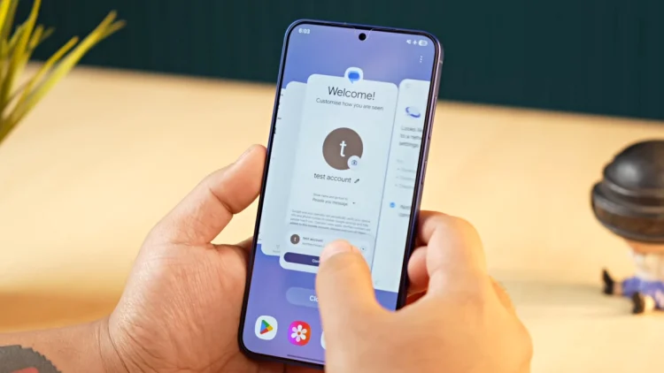 Galaxy S25 a compare une UI 8 sur Android 16.webp