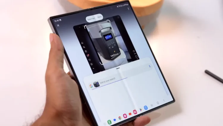 Samsung is working on a new 360 degree foldable that can.webp